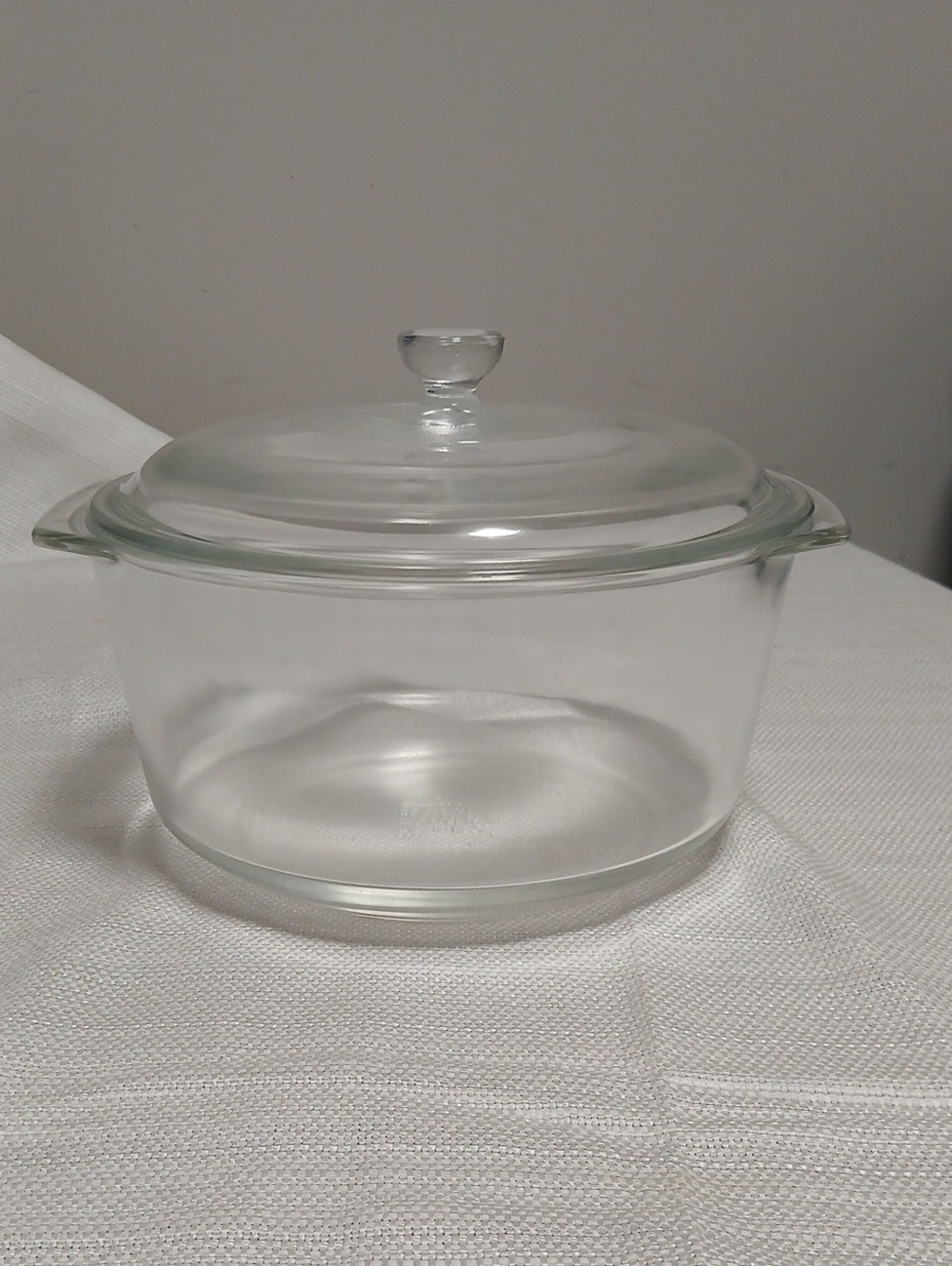 Pyrex Clear Glass Casserole with Lid - Transparent 3 Lt